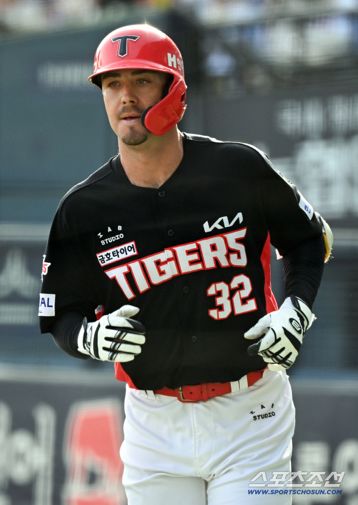 "오죽했으면 감독이 다리가 무거워보인다고"…AQ 데일의 갑작스런 침묵→이틀 연속 무안타 "무슨 일 있나"