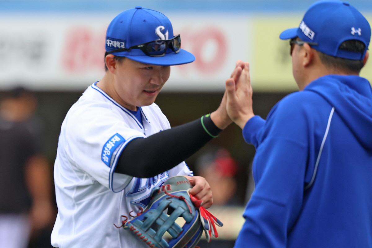 "주전 해보겠습니다" '천적' 무너뜨린 4할 타자의 '강요된' 속마음? 그런데 이제 진짜 아무도 모른다