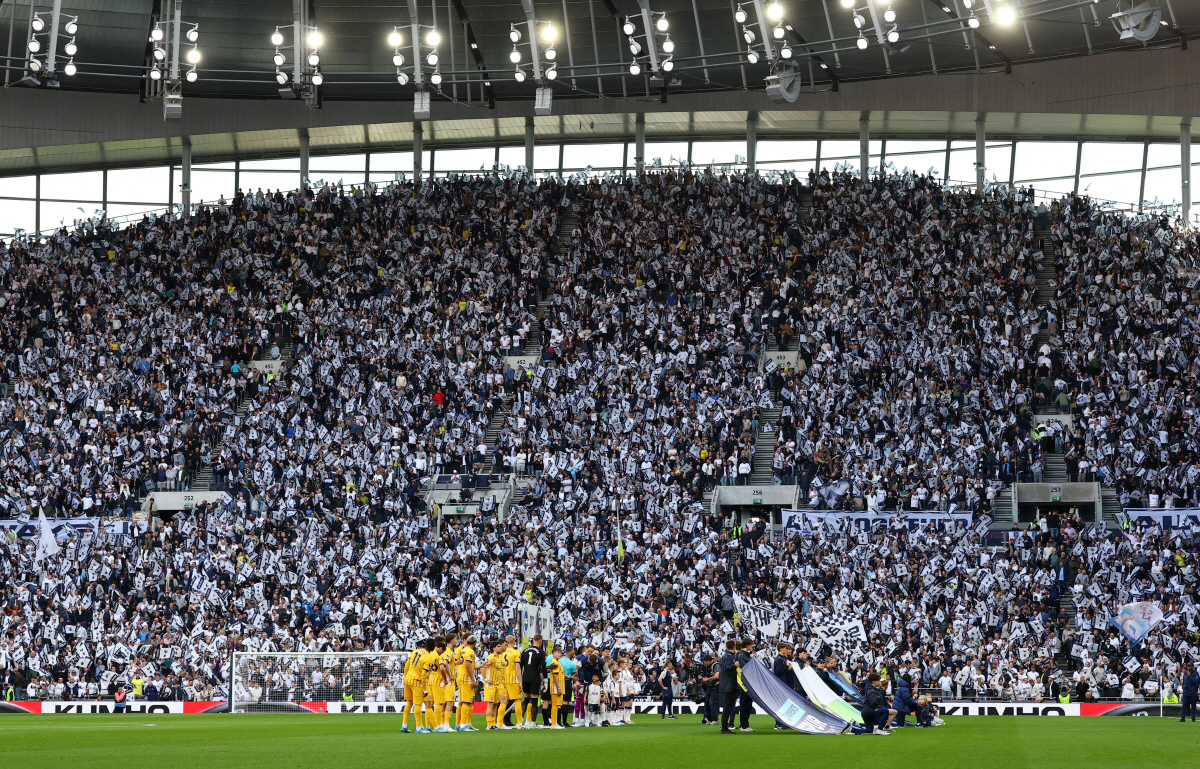 토트넘 뉴 7번, 손흥민 같은 골 넣고 '설레발 세리머니' 충격...토트넘은 또 다시 못이겼다! '추가시간 극장골' 브라이턴과 2-2 눈물→강등권 탈출 실패+15경기 무승