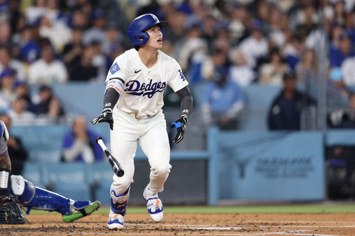 상대 선발 우완인데도 김혜성 벤치행…로버트 감독 기준이 뭐야?→전날 '2도루+멀티출'했는데도