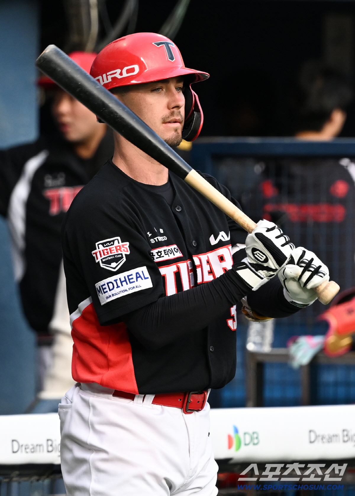 17일 잠실구장에서 열린 두산과 KIA의 경기. KIA 데일이 숨을 고르고 있다. 잠실=박재만 기자 pjm@sportschosun.com/2026.04.17/