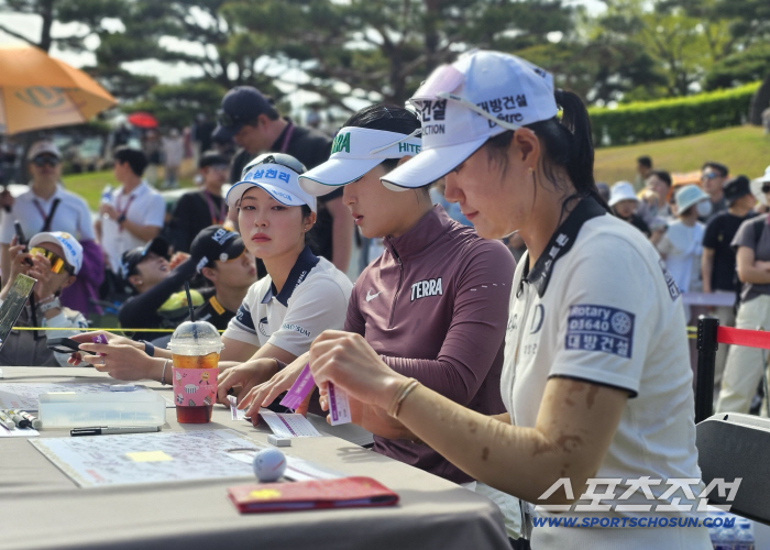 "다승왕 도전하겠다" 김민선, '54홀 노보기' 와이어투와이어 시즌 첫 승, 전예성 1타차 준우승[넥센·세인트나인 마스터스]