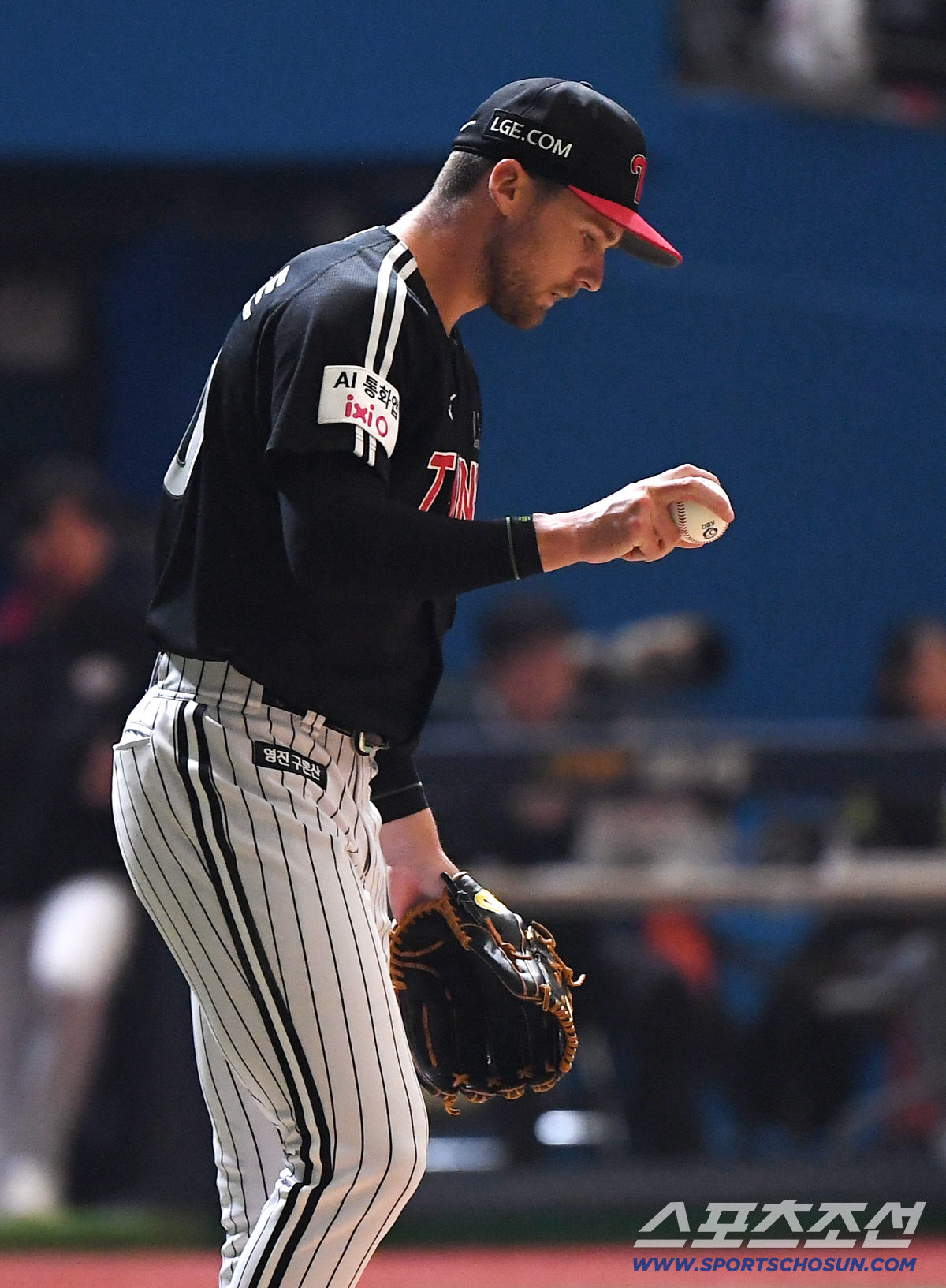 5일 서울 고척스카이돔에서 열린 LG-키움전. 2회말 1사 김건희에게 솔로포를 허용한 톨허스트. 정재근 기자 cjg@sportschosun.com/2026.4.5/