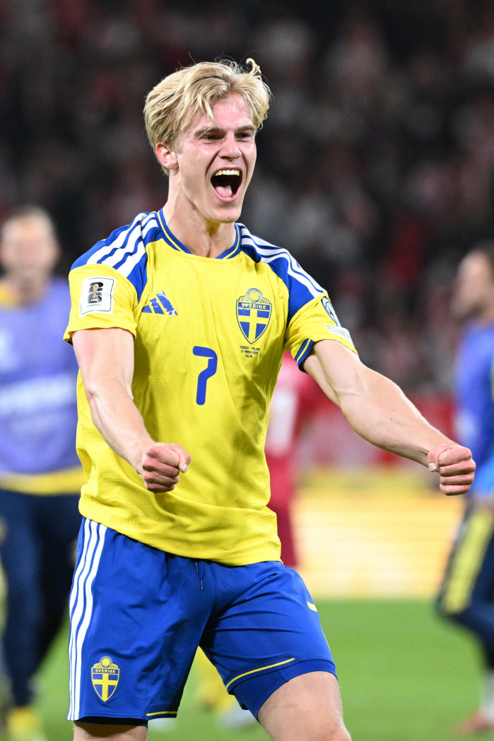 '기념비적 대충격' 아스널, 토트넘 20세 '뉴 에릭센' MF 영입에 5000만파운드 제시..제2의 '유다' 솔 캠벨 탄생?