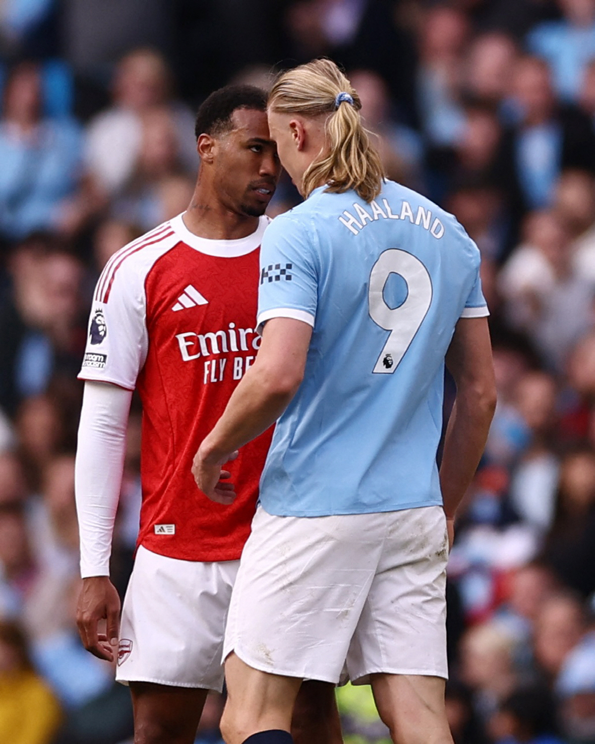 "내가 넘어졌으면 마갈량이스 퇴장이었어!" '짜릿 결승골' 홀란, 속옷 뜯긴 격렬한 90분 신경전 후 작심 메시지