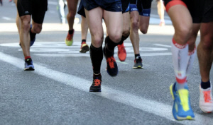 "마라톤 여성 1위가 남자?"…번호표 바꿔 달고 대리 출전 적발