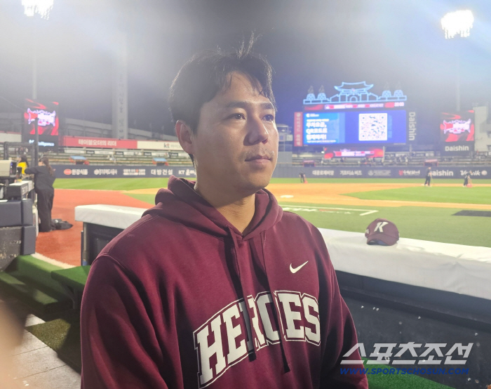 "내 판단 미스였다" 깨달음이 만든 첫 승…ERA 8.72 무승 악몽도 깨졌다