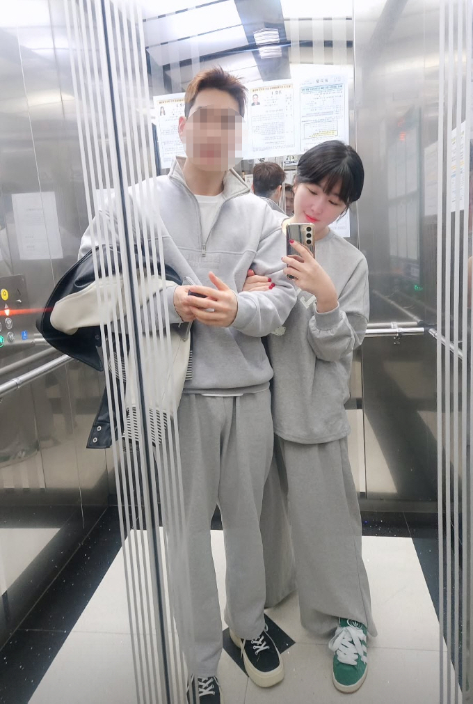 '돌싱' 나솔사계 백합, 9살 연하 ♥사업가 남친 공개.."친한친구 소개로 만나"