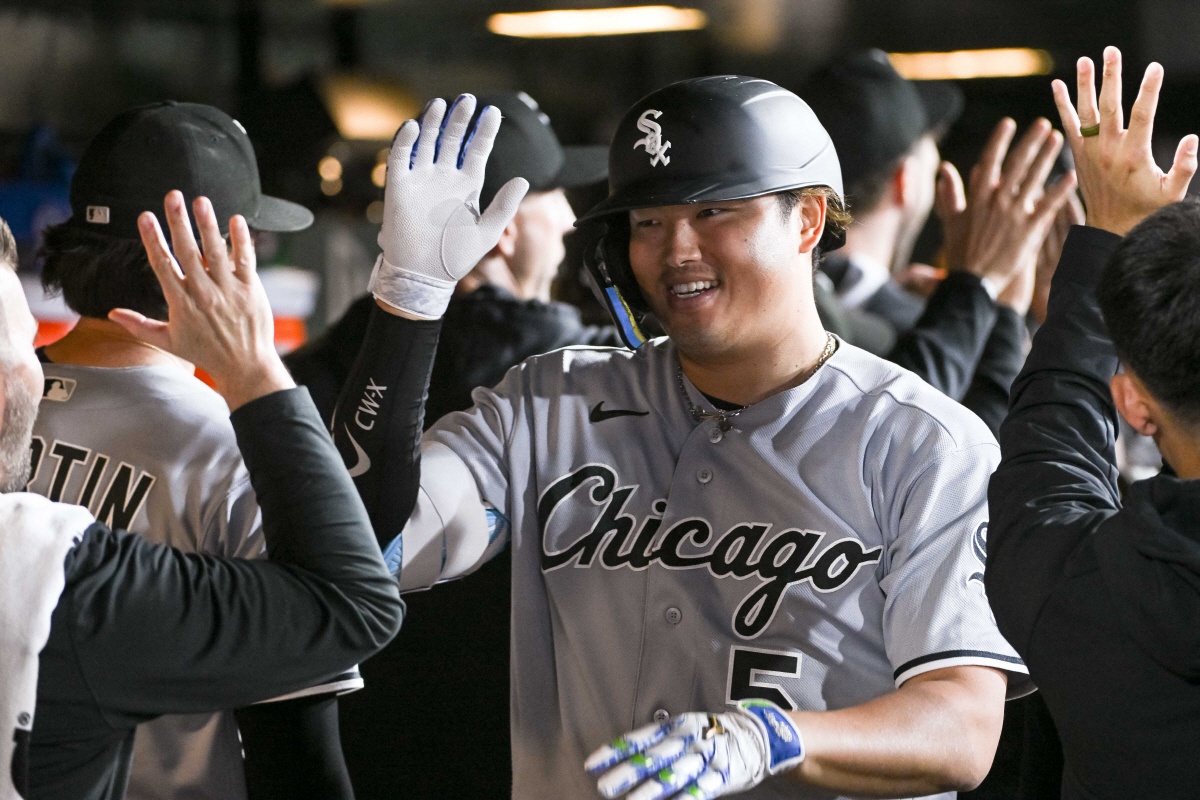 Apr 17, 2026; West Sacramento, California, USA; Chicago White Sox third baseman Munetaka Murakami (5) celebrates with team mates after hitting a grand slam against the Athleticsduring the seventh inning at Sutter Health Park. Mandatory Credit: Ed Szczepanski-Imagn Images