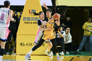 5년만의 다시 만난 KB와 삼성생명, '재현이냐 설욕이냐' 운명의 챔프전