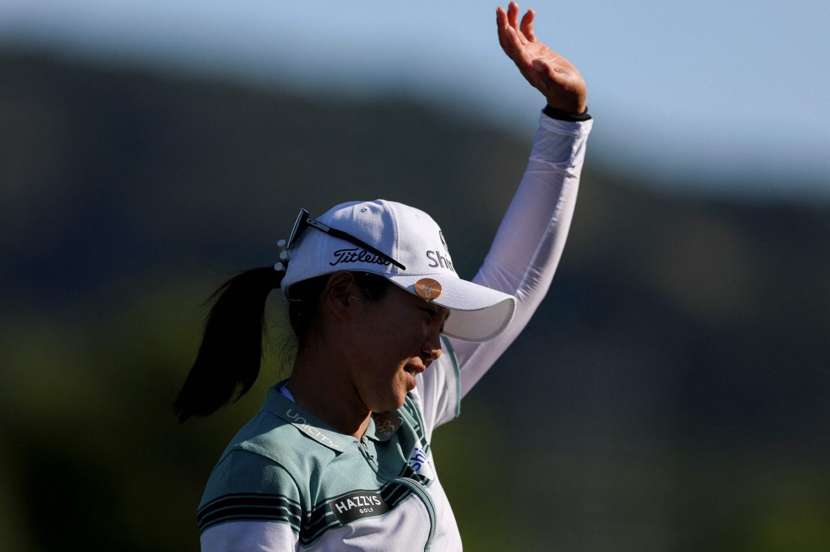 TARZANA, CALIFORNIA - APRIL 19: Jin Hee Im of South Korea reacts after making an eagle on the 16th hole during the final round of the JM Eagle LA Championship presented by Plastpro at El Caballero Country Club on April 19, 2026 in Tarzana, California. Harry How/Getty Images/AFP (Photo by Harry How / GETTY IMAGES NORTH AMERICA / Getty Images via AFP)