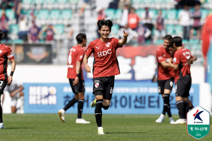 '선두질주' 부산, '조성환의 3년차'는 '과학'이다