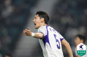 '13년만의 첫 골→포항전 클린시트' 아픈만큼 성장한 '이경규 사위' 김영찬의 전성기는 지금부터