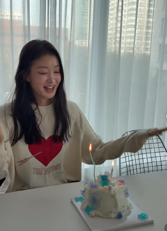 '둘째 출산' 이시영, 이혼 후 첫 생일...결국 울컥 "미안하고 또 감사"