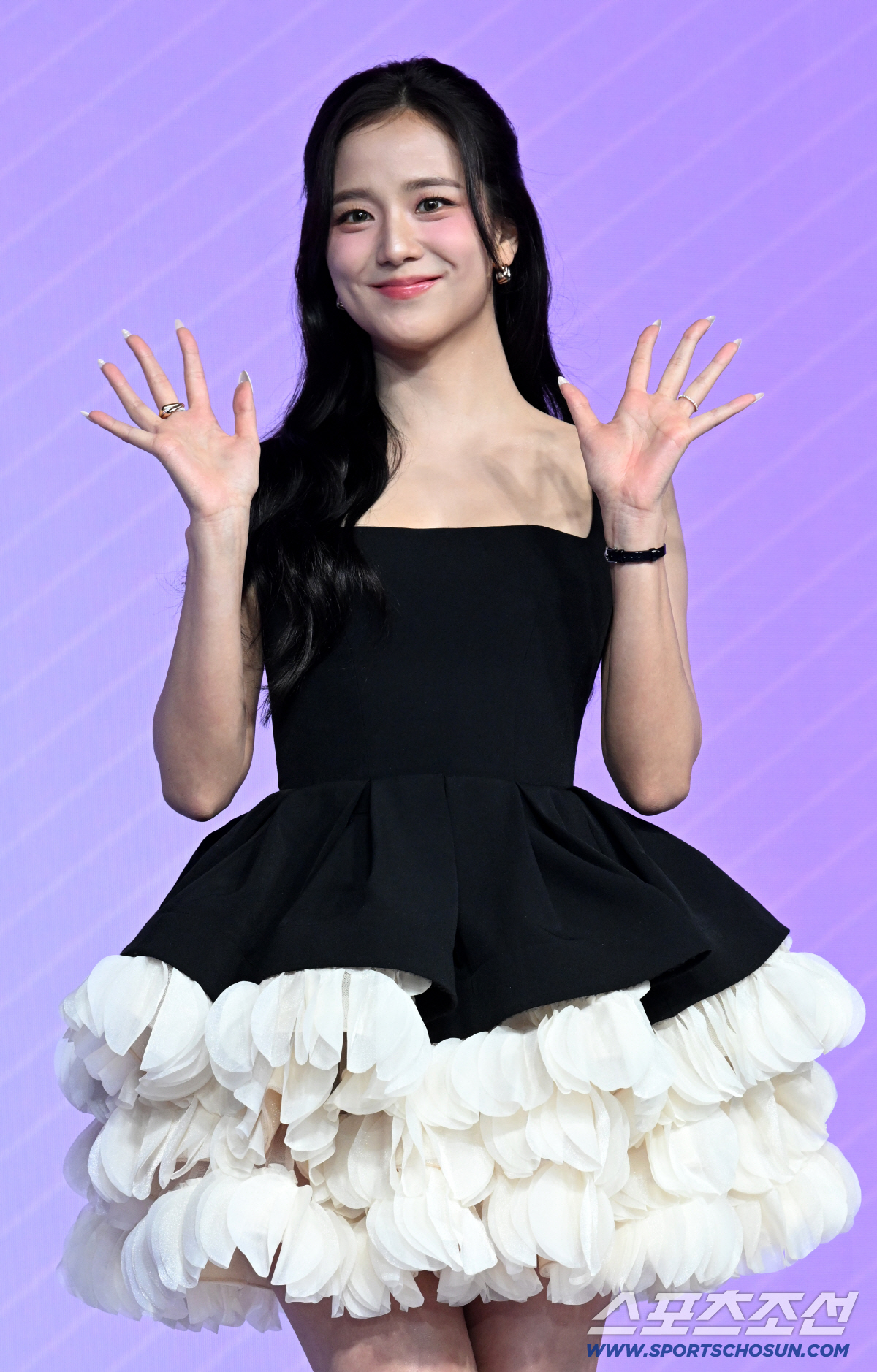 26일 JW메리어트 동대문에서 열린 넷플릭스 오리지널 시리즈 '월간남친'의 제작발표회. 지수가 포토타임을 갖고 있다. 동대문=허상욱 기자 wook@sportschosun.com/2026.02.26/