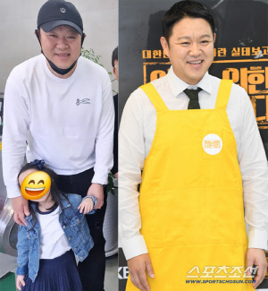 김구라, 가족여행 포착...6세 딸 옆 자상한 아빠 "웃는 모습 천사 같아" [SC이슈]