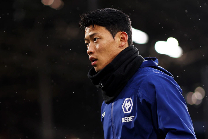 韓 축구 21년 만의 비극, 손흥민이라도 돌아와야 하나...프리미어리거 '멸종' 충격 현실화...황희찬-울버햄튼, 2부리그 강등 확정