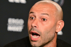 '손흥민 우승 도전 대형 변수' MLS 뒤흔든 감독-선수 충돌 루머 