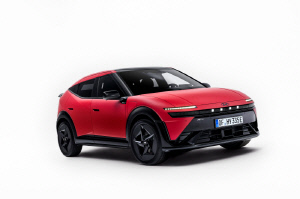 현대차, 유럽 전략형 전기차 '아이오닉 3' 첫 공개