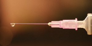 결혼 앞둔 20대 여성, 감기 주사 맞고 '식물인간'…의사는 도주