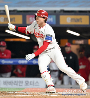 원태인에 묻힌 박성한 44년 대기록 도전 → 