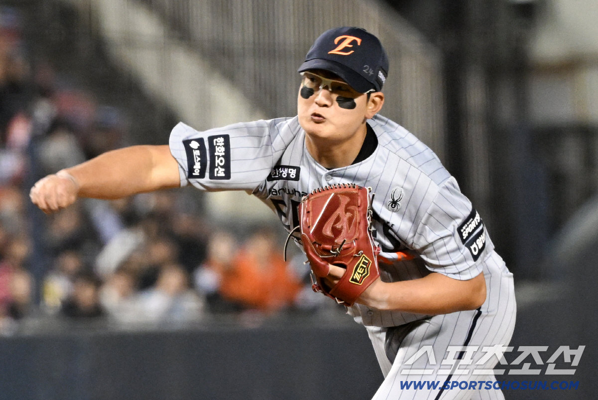 21일 잠실구장에서 열린 LG와 한화의 경기. 한화 김서현이 역투하고 있다. 잠실=박재만 기자 pjm@sportschosun.com/2026.04.21/