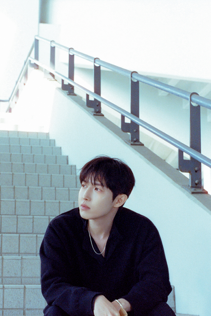 [인터뷰②]김재환 "워너원 함께하지 못한 멤버, 미안해…할 수 있는 건 기도뿐"