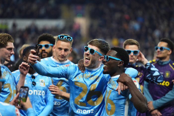 '램파드 매직' 코번트리, EPL 승격에 이어 59년 만에 챔피언십 우승까지...양민혁은 13경기 연속 엔트리 제외