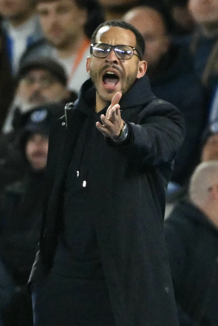 "근본없는 선수 탓이야" 충격 작심 발언! 114년 만의 무득점 5연패, 첼시 감독 분노 폭발…마레스카 경질 '자업자득'