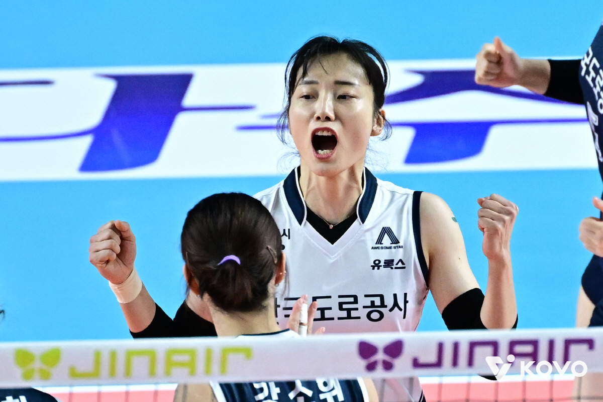 도로공사에 잔류한 문정원. 사진제공=KOVO