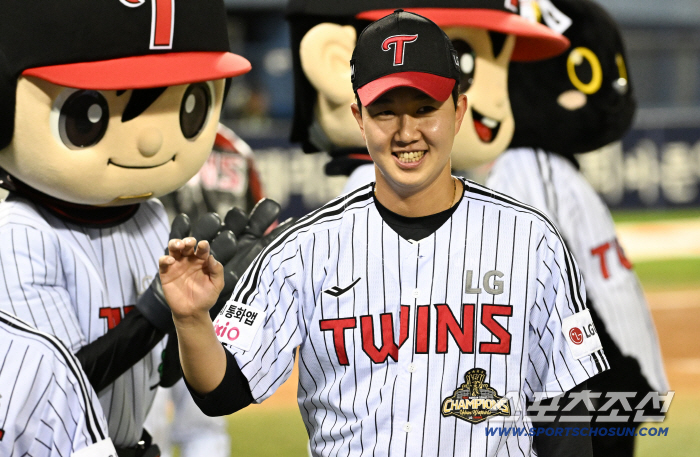 '이럴수가' 타격의 팀이 어쩌다... 타율,득점 1위→6위, 장타율 2위→9위, 홈런 3위→꼴찌 추락. 이젠 마운드의 팀인가