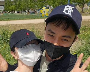 ‘똑살’ 노형욱, 비연예인 ♥여친 공개 열애 시작…김선아도 축하