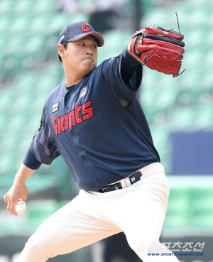외로워도 슬퍼도 나는 안울어...불운의 아이콘 된 나균안 "저도 10승 하고 싶죠. 하지만..." [부산 현장]