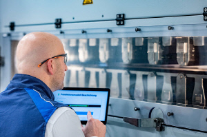 BMW, AI로 배터리 셀 공정 혁신…