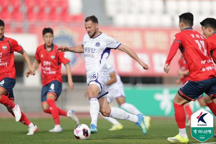 [현장라인업]'3경기 연속골' 미친 폼 말컹, 안양전 선발 출격…이동경 벤치 출발