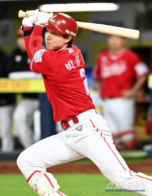 박신 등극! SSG 박성한, 1997 양신도 넘었다 [대구 현장]