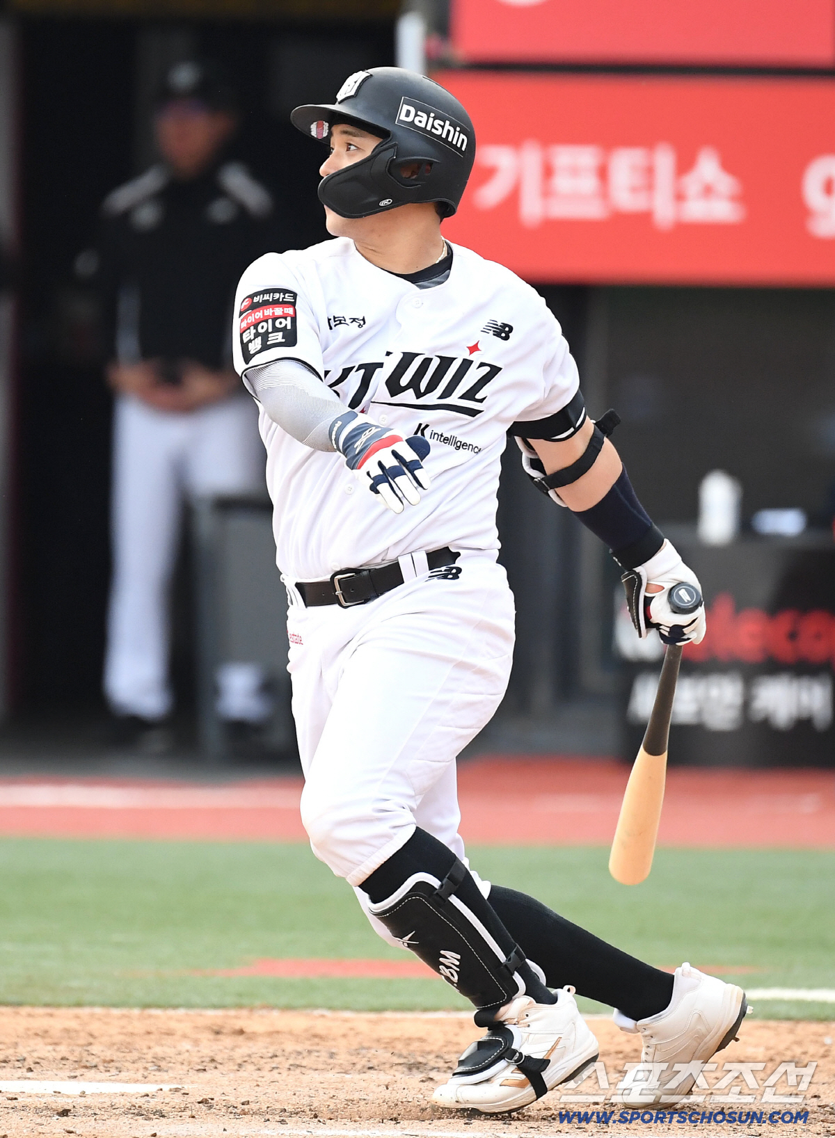 18일 수원 케이티위즈파크에서 열린 KT와 키움의 경기. 타격하는 KT 한승택. 수원=송정헌 기자 songs@sportschosun.com/2026.04.18/