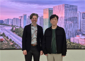 LG 이어 네이버도 '엔비디아 회동'…K-AI 존재감 커졌다