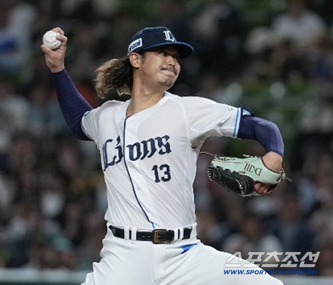 다카하시는 3회 2사 만루 위기를 넘긴 뒤 소프트뱅크 강타선을 6이닝 연속 삼자범퇴로 봉쇄했다 사진캡처=세이부 라이온즈 SNS