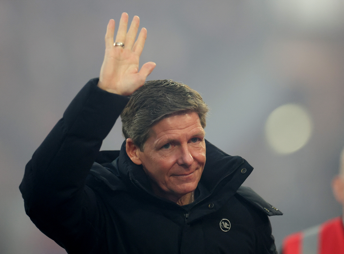 '로세니어 경질' 선임한 감독마다 망하는 첼시, 이번에는 '지첼파' 고민 중...英베팅업체 '첼시 출신 루이스-파브레가스가 1~2순위, 램파드도 거론'