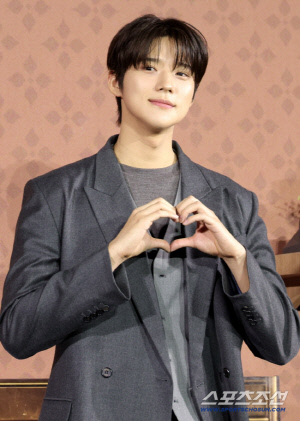 '대세 문짝남' 문상민의 붐이 왔다