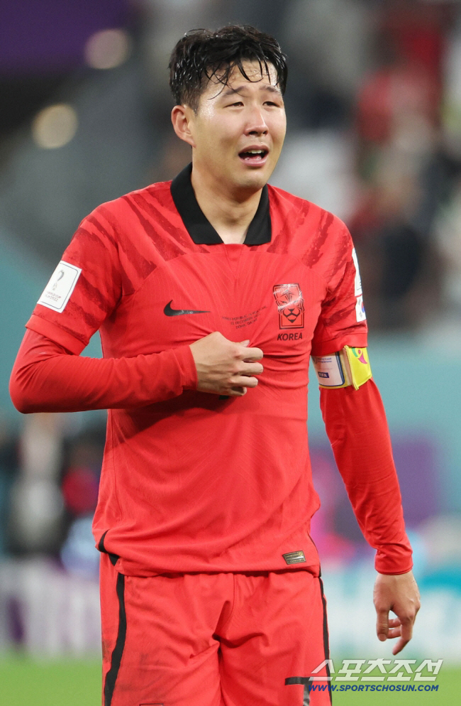 [오피셜]'눈물 펑펑' 라스트댄스! 손흥민 깜짝 결단 공식발표, 韓 축구 위해 모든 걸 내던진다..."월드컵 위해 광고 촬영 포기"