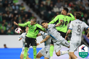 2무1패→3승→1무2패 '롤러코스터' 전북 현대, 뭐가 문제인가