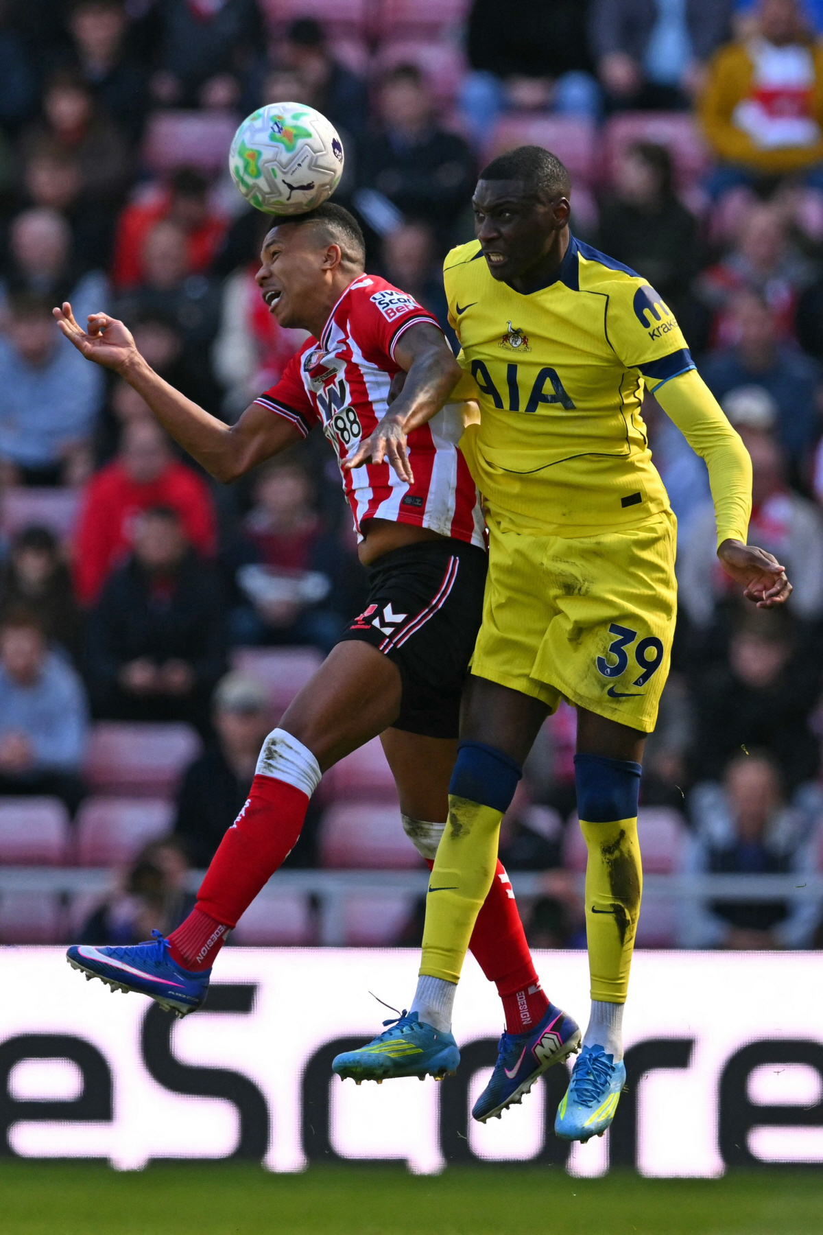 충격! 리버풀이 미쳤어요...'257골' 살라 후계자로 '1골' 토트넘 폭망 공격수 '낙점'