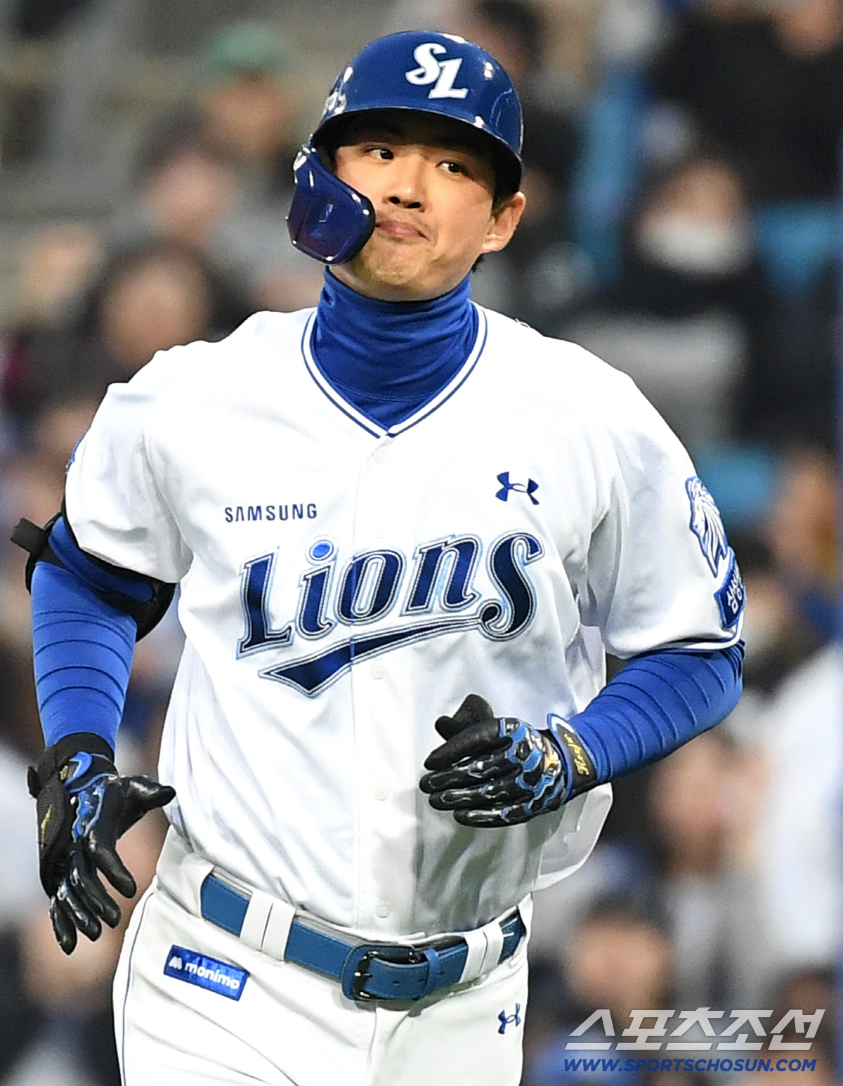 1일 대구 삼성라이온즈파크에서 열린 삼성과 두산의 경기. 1회말 1타점 외야플라이 타구를 날린 삼성 구자욱. 대구=송정헌 기자 songs@sportschosun.com/2026.04.01/