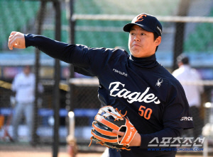 '1군 복귀' 노시환, 4번타자-3루수 전격 출전…황영묵 1번 배치