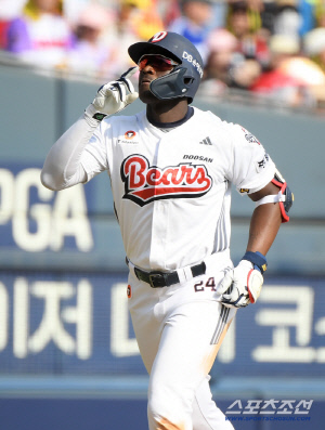 잊을만 하면 하나씩 치네...두산 카메론, 롯데 로드리게스 상대 '벼락 선제포' [부산 현장]