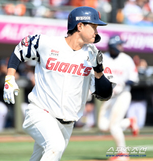 5연패, 꼴찌 탈출 의지, 이 악물고 뛰더니...롯데 비상, 손호영도 햄스트링 이상 교체 [부산 현장]