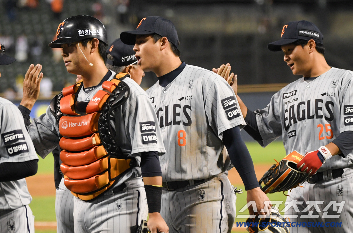 4번 타자 노시환이 돌아온 날 한화는 연패에서 탈출했다.