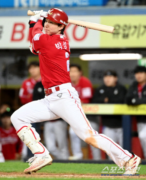 '어제도 신기록! 오늘도 신기록!' 박성한 이대로 가면 MVP 모드다